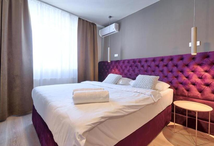 اتاق استاندارد سه نفره, Boutique Hotel St Georgije