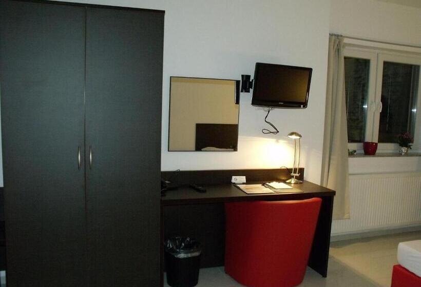 Номер Стандарт Трехместный, Cityhotel Ahlen Garni