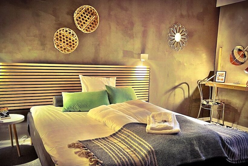 Quarto Estandar Individual, Gammel Havn