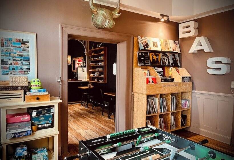 Quarto Familiar, Gammel Havn