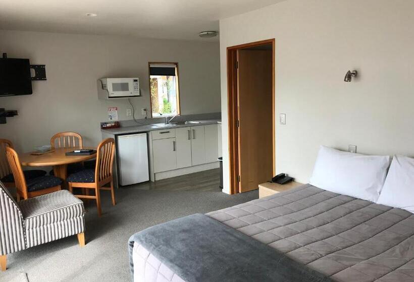 Апартаменты 1 Спальня, Jade Court Motel