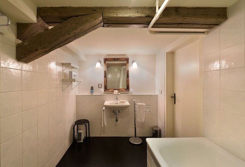 Номер Комфорт, Romantik Hotel Schwan