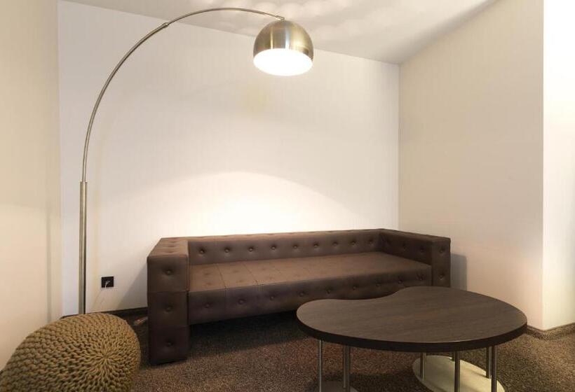 小型套房, Saks Urban Design Hotel Kaiserslautern