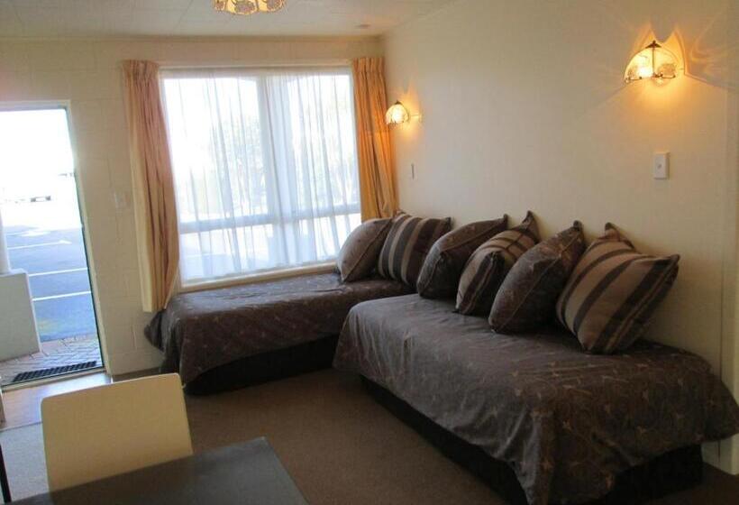 Апартаменты 1 Спальня, Shortland Court Motel