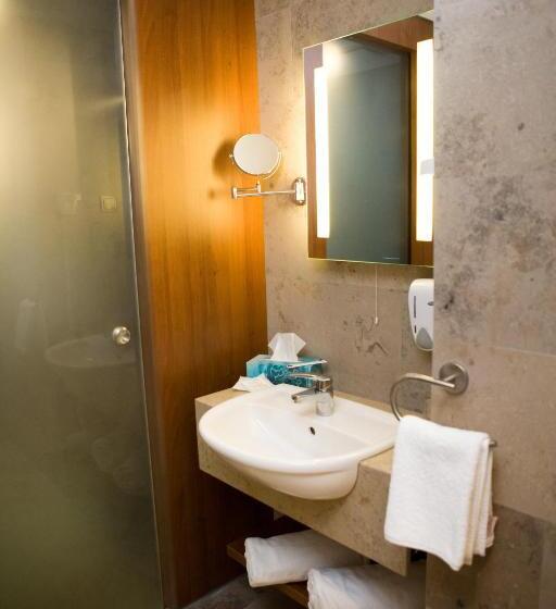 اتاق استاندارد, Zenit Wellness Hotel Balaton