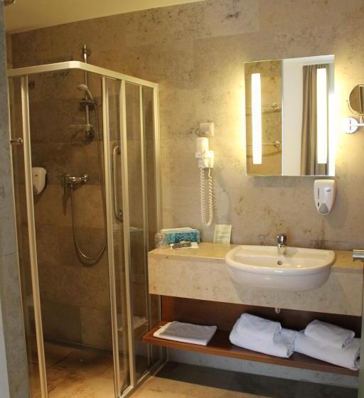 اتاق استاندارد, Zenit Wellness Hotel Balaton