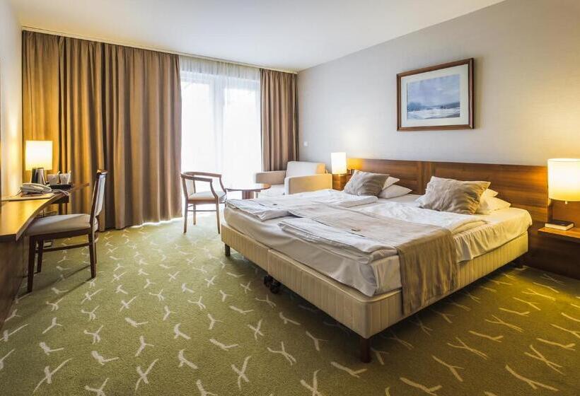 اتاق لوکس با بالکن, Zenit Wellness Hotel Balaton