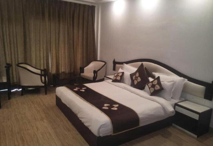 Номер Deluxe, Shivalik Hills Mussoorie