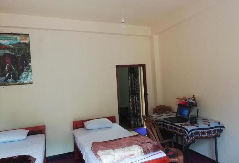 Номер Economy, Hello Super Hostel