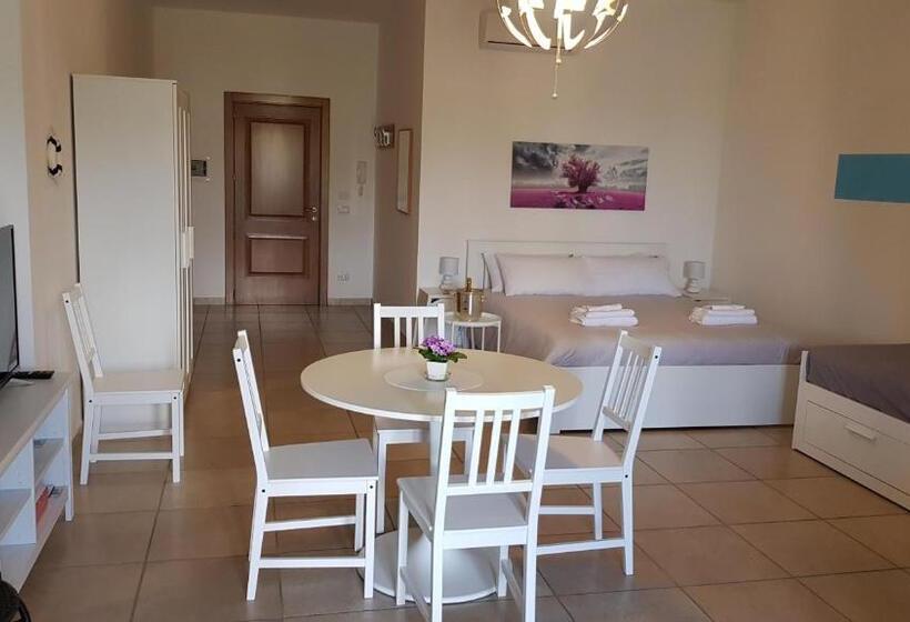 استودیو استاندارد با تخت کینگ, Catona House