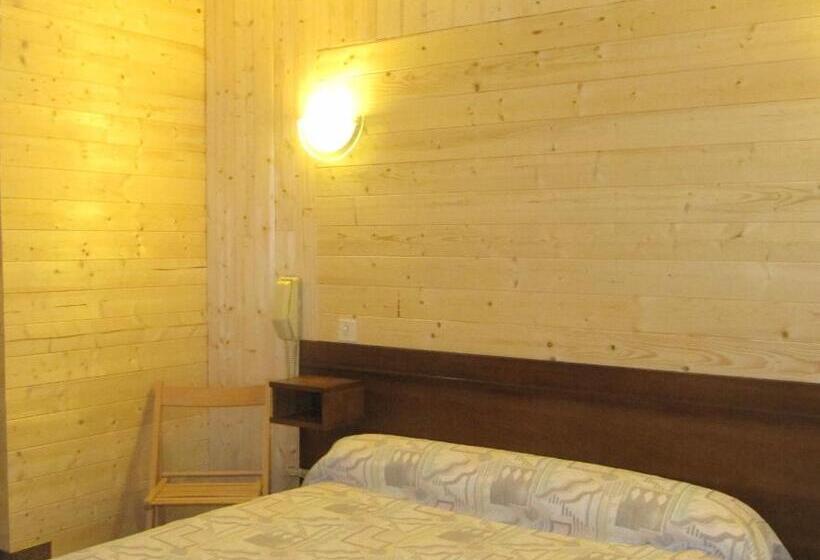 스탠다드 룸, Hôtel Des Rochers