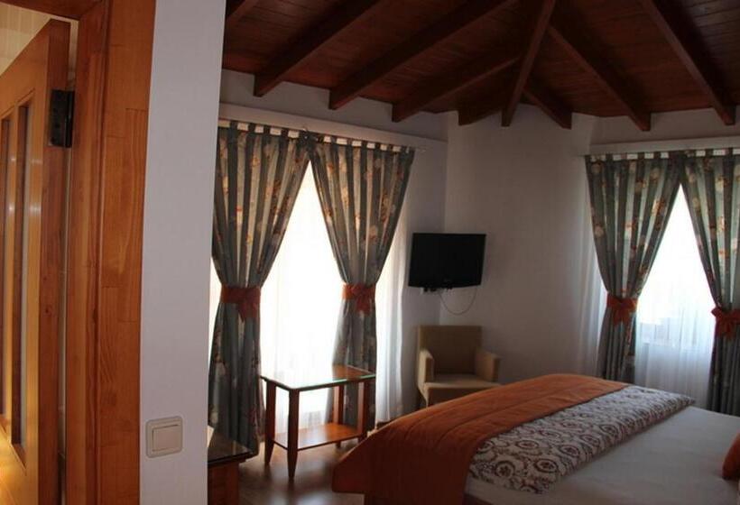 Номер Deluxe, Leylak Boutique Hotel & Brasserie   Boutique Class