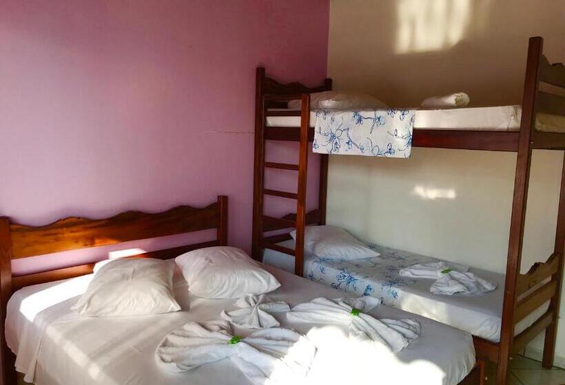 اتاق استاندارد چهار تخته, Pousada Casa Do Mar