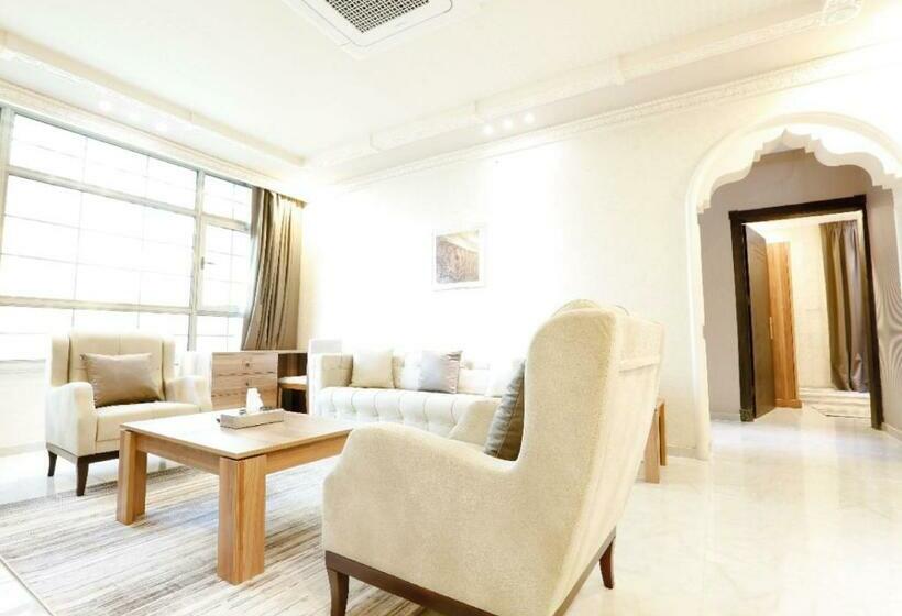 سوئیت 2 خوابه, Four Seasons Suites