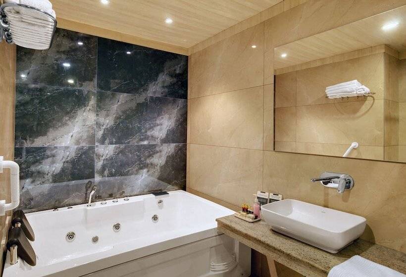 프레지덴셜 스위트, The Orchard Greens Resort   A Centrally Heated Property