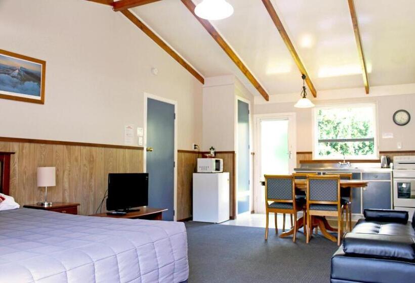 １ベッドルームアパートメント, Fairy Springs Motel