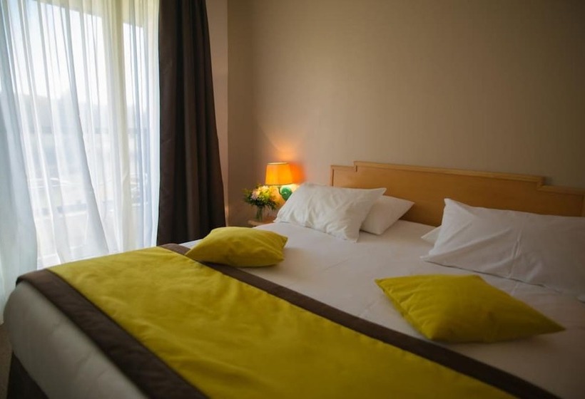 Номер Стандарт, Golf Hotel De Mont Griffon