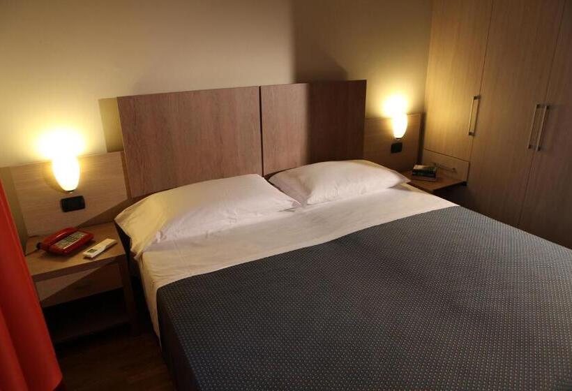 Номер Комфорт Индивидуальный, Heraclea Hotel Residence