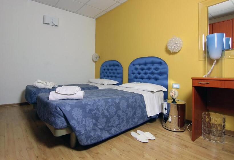 اتاق استاندارد, Albergo Al Viale