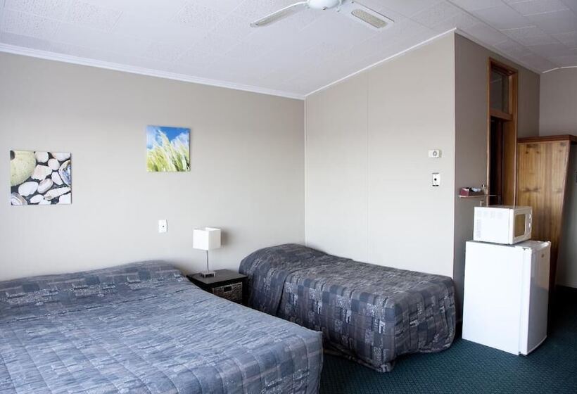Студия Стандарт, Apple Motor Inn