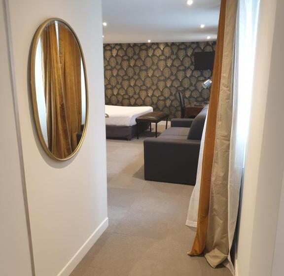 Семейный Номер, The Originals Boutique, Hôtel La Villa Marine, Le Tréport