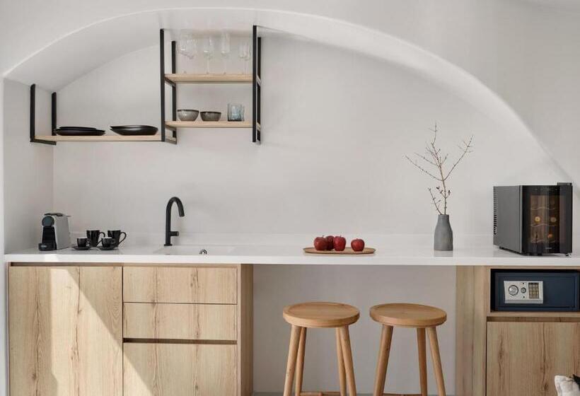 Люкс Повышенной Комфортности, Olvos Luxury Suites