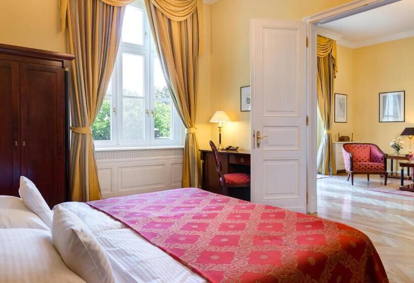 Люкс с Балконом, Castle Hotel Grof Degenfeld Superior