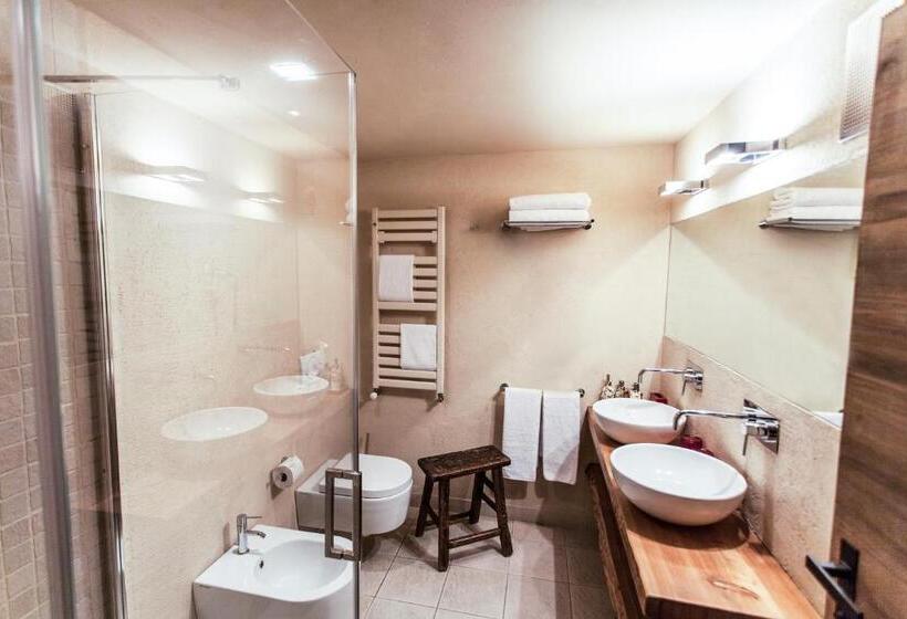 سوییت, Chalet Eden Eco Hotel, Restaurant & Wellness