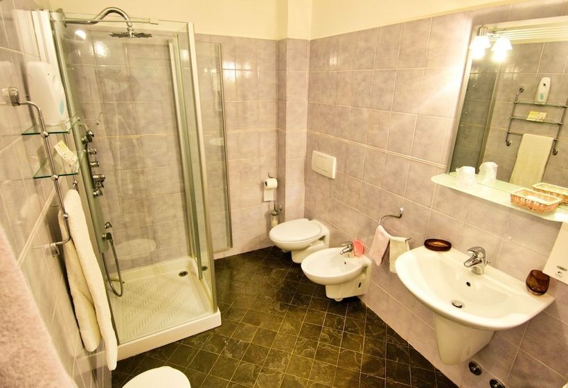 Номер Стандарт с Террасой, Cinqueterre Residence