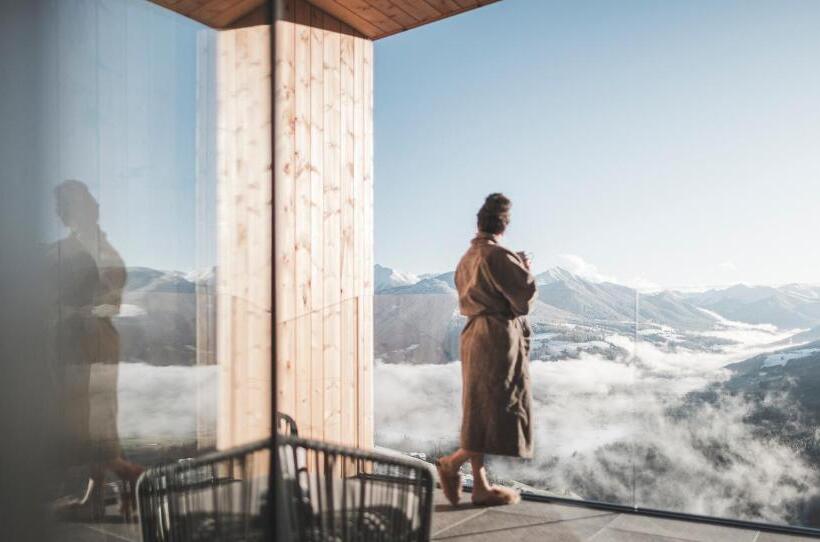 Номер Стандарт Вид на Горы, Kronplatz Resort Berghotel Zirm