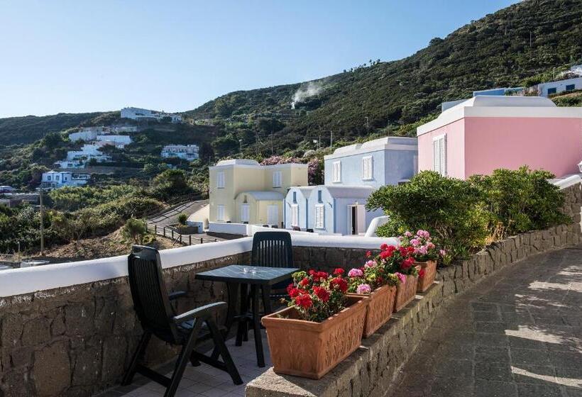 Номер Стандарт Вид на Море, Villaggio Dei Pescatori