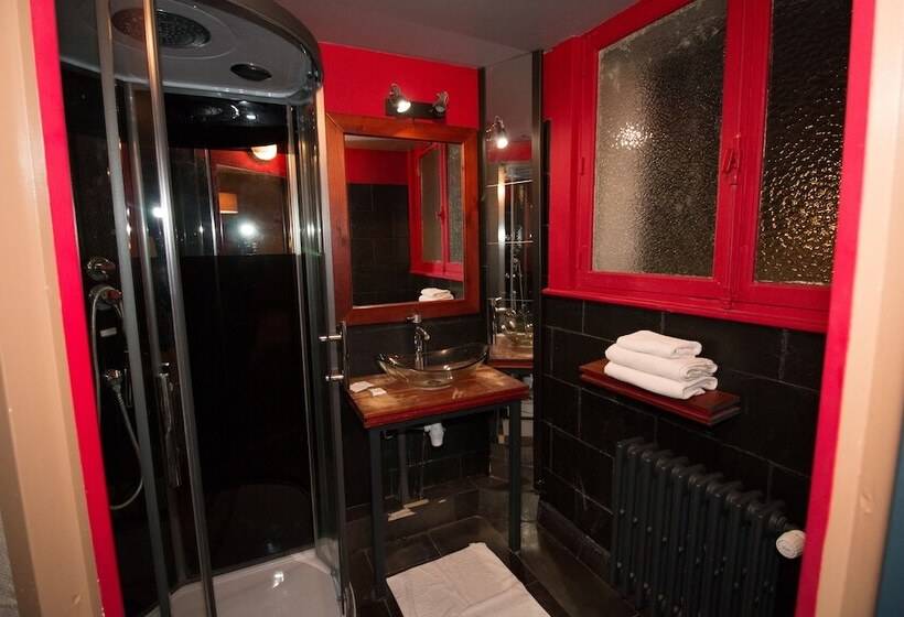 Номер Стандарт, Hôtel Pacific