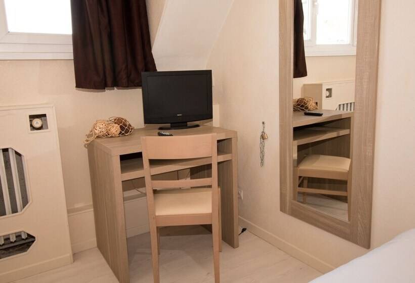 Номер Стандарт Трехместный, Hôtel Pacific