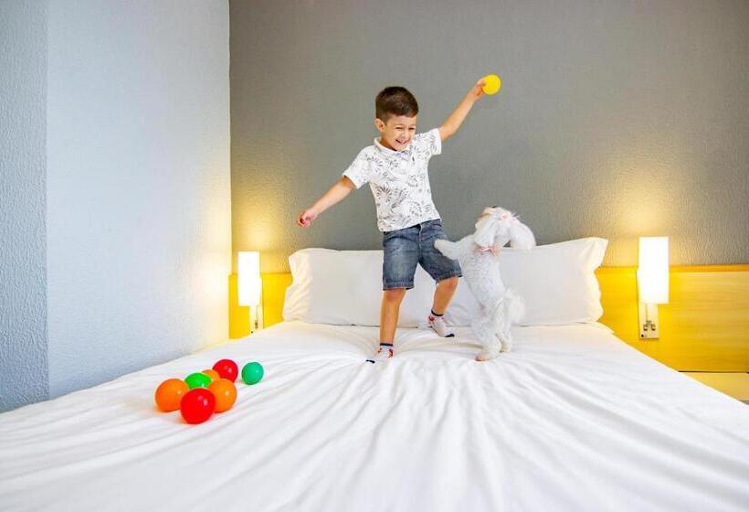 스탠다드 룸, Ibis Criciuma