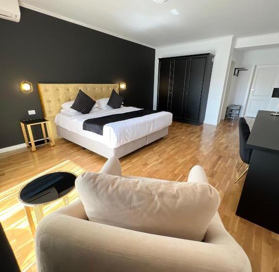 آپارتمان 1 خوابه با تراس, Krystal Boutique Mansion