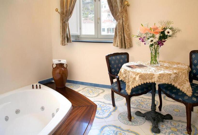 ジュニアスイート, Albergo L Antico Convitto