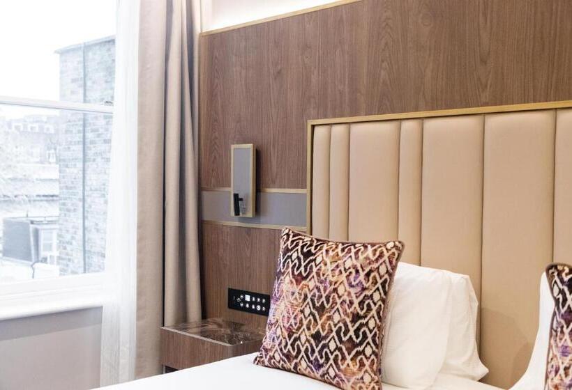 Номер Superior, Merit Kensington
