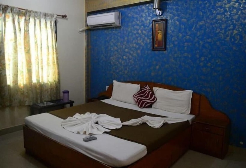 اتاق لوکس, Krish Holiday Inn