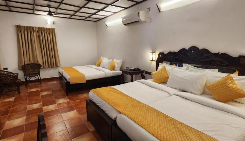 Quarto Quádruplo Deluxe, Kumarakom Tharavadu   A Heritage Hotel, Kumarakom