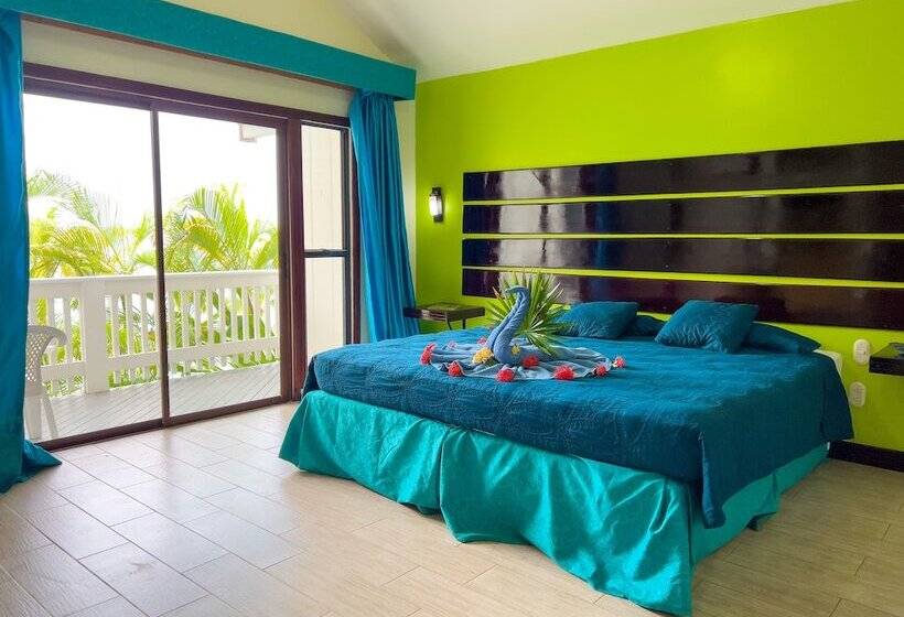 اتاق استاندارد با تخت بزرگ, Fantasy Island Beach Resort And Marina   All Inclusive