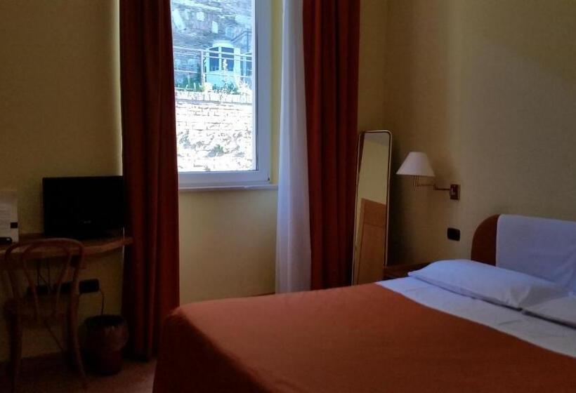 Номер Стандарт, Albergo Italia