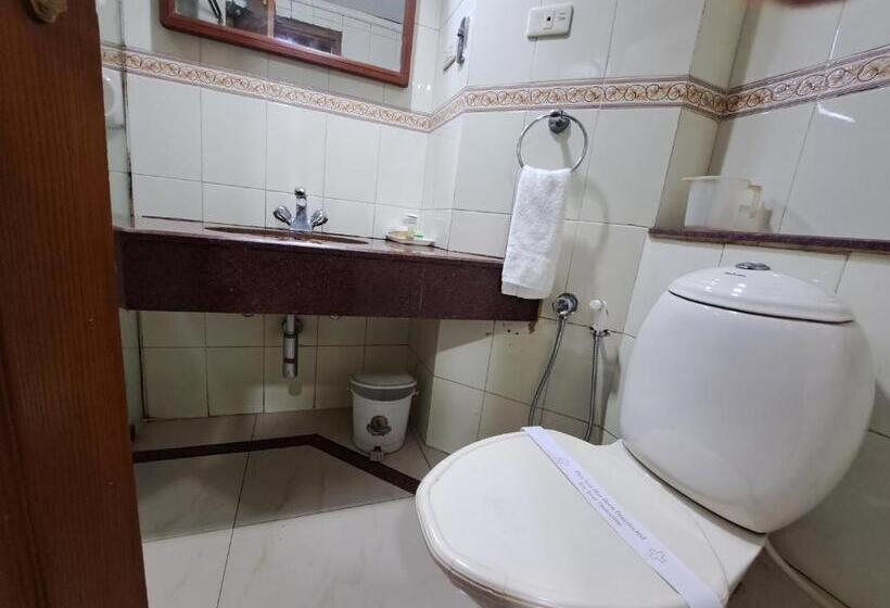 Номер Стандарт, Preethi Classic Towers