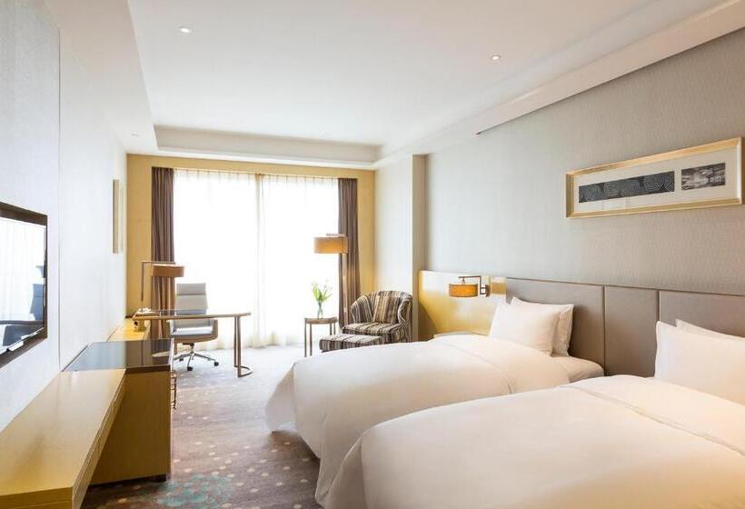 Номер Superior, Pullman Changshu Leeman