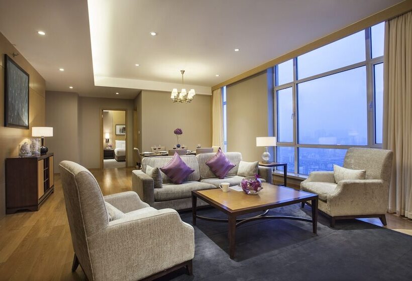 Апартаменты Ejecutiva 2 Спальни, Somerset Grand Central Dalian