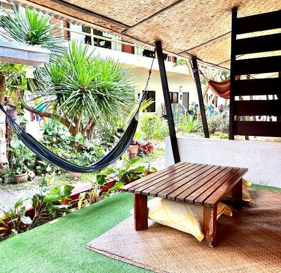 Номер Стандарт Трехместный, Lazy Dog Bed & Breakfast