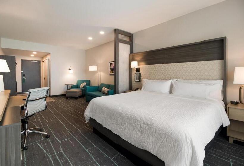 适合残疾人士使用的套间, Holiday Inn & Suites   Mt Juliet Nashville Area, An Ihg
