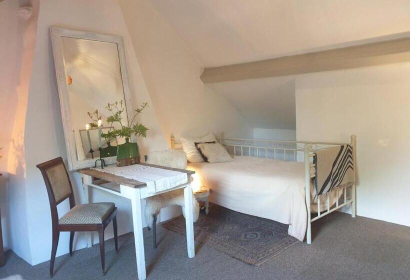 带共用浴室的标准房间, B&b Maison Juves Planchez Anost Lac Des Settons
