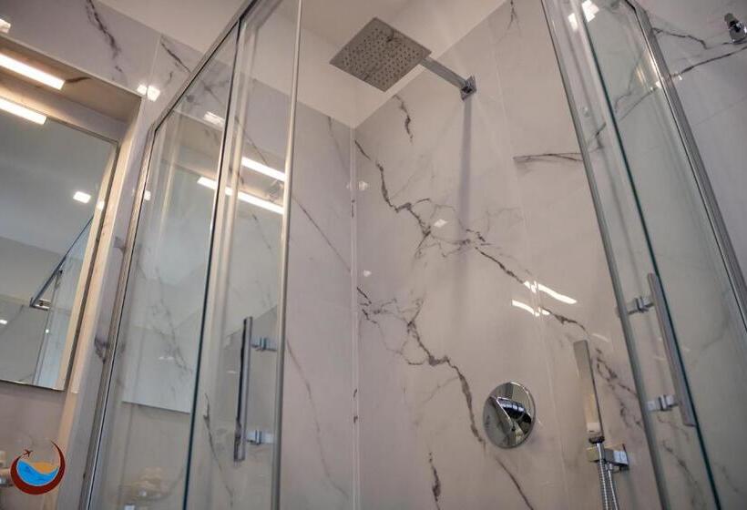 اتاق استاندارد سه نفره, Beauty House Via Veneto