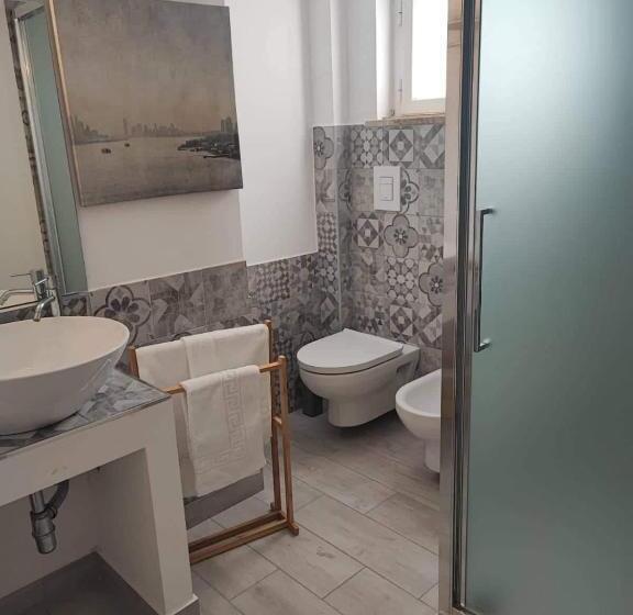 Quarto Estandar, Stella Maris