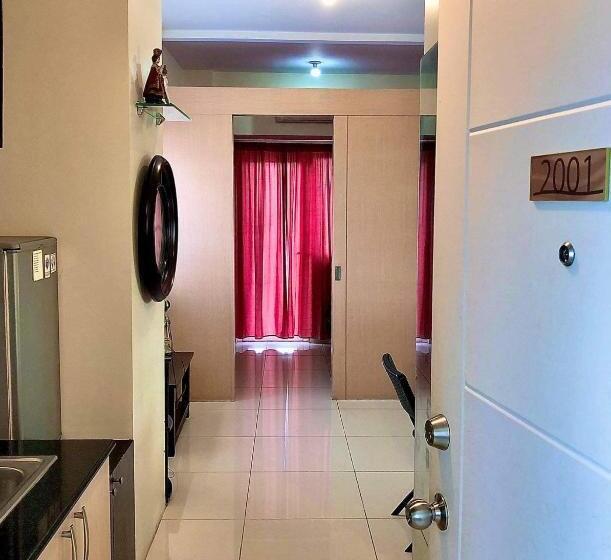 جناح عائلي, Wind Staycation Suites